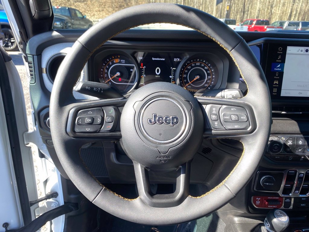 Used 2024 Jeep Wrangler Unlimited Sport AWD/4WD image 14