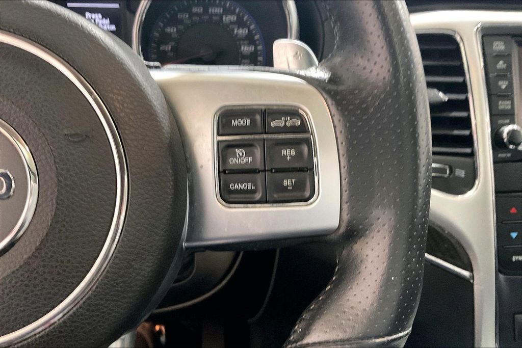 Used 2012 Jeep Grand Cherokee SRT8 w/ Luxury Group II image 19