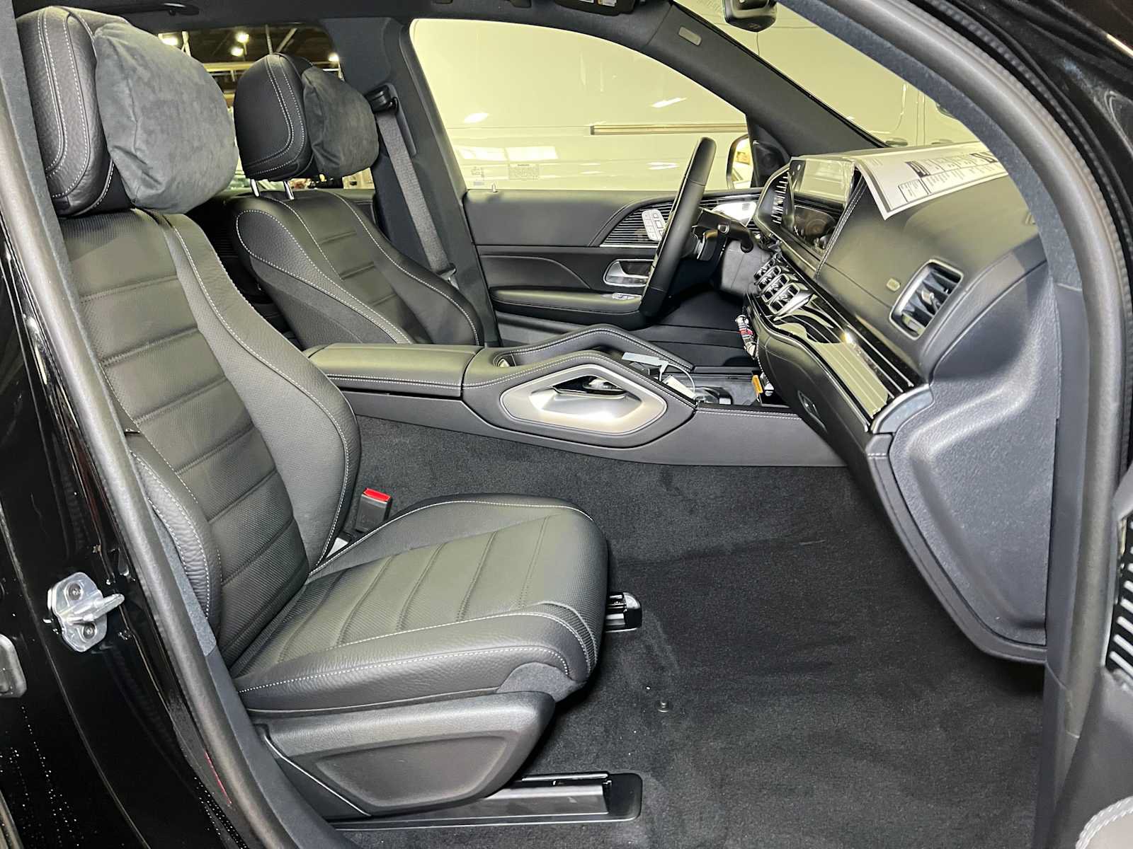 New 2025 Mercedes-Benz GLE 580 4MATIC image 11