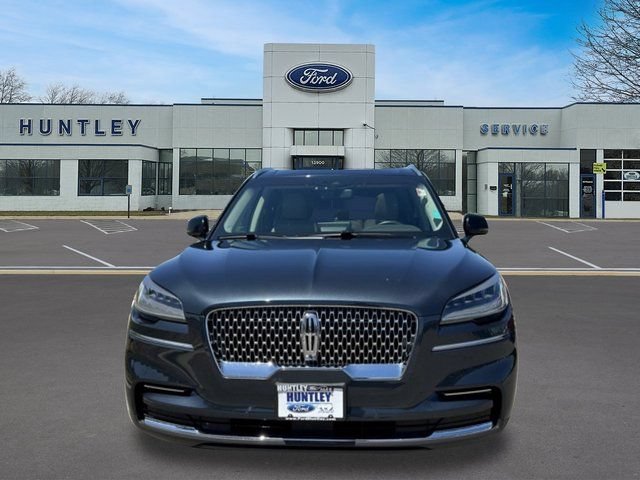 Used 2022 Lincoln Aviator Reserve w/ Elements Package Plus AWD/4WD image 2