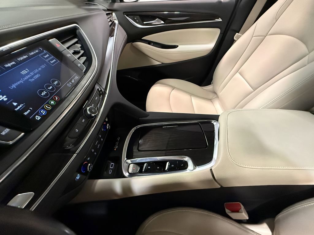 Used 2023 Buick Enclave Essence w/ Experience Buick Package image 84