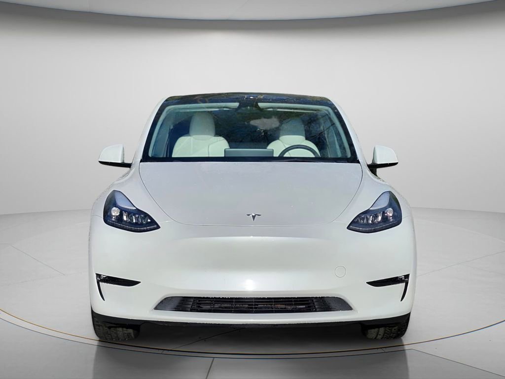 Used 2023 Tesla Model Y Long Range image 4