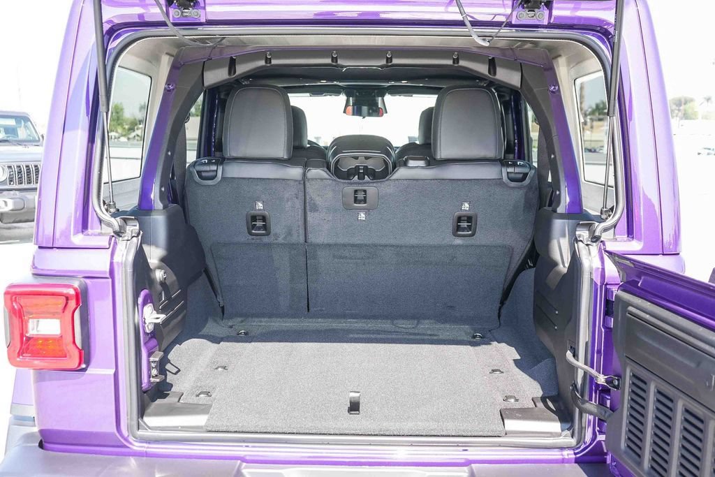 New 2026 Jeep Wrangler Unlimited Rubicon AWD/4WD image 27