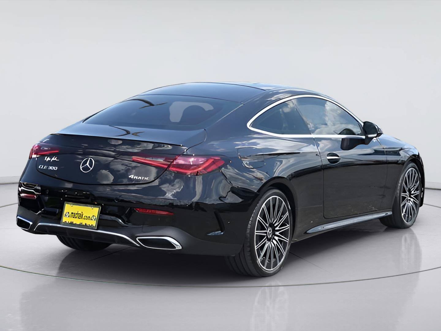 Used 2024 Mercedes-Benz CLE 300 4MATIC Coupe image 6