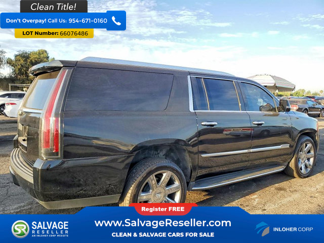 Used 2020 Cadillac Escalade ESV Luxury AWD/4WD image 4