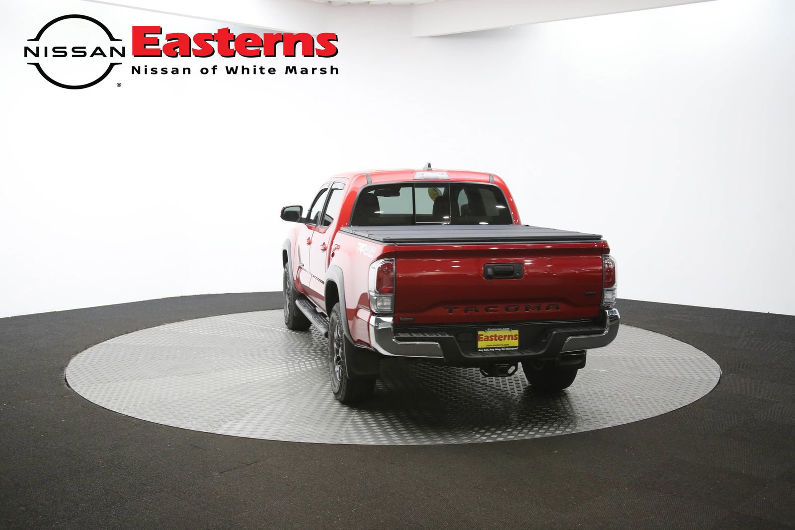 Used 2022 Toyota Tacoma TRD Off-Road w/ Black Out Package (TMS) image 92