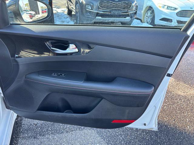 Used 2022 Kia Forte GT w/ GT2 Package image 16