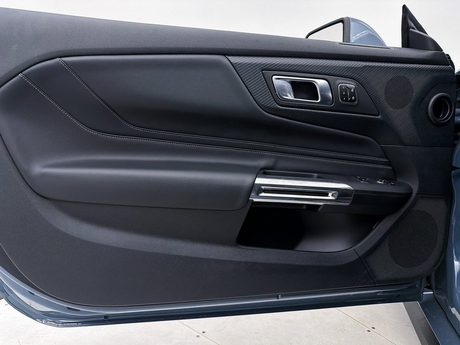 Used 2024 Ford Mustang GT Premium image 20