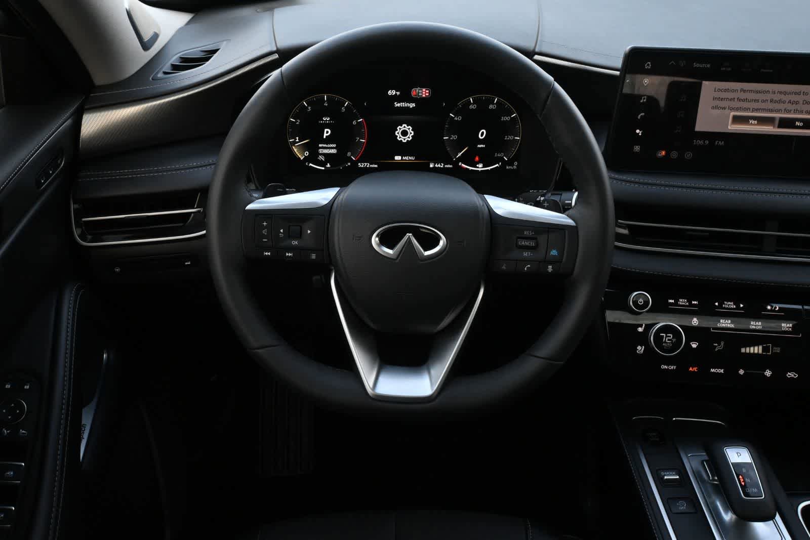 Used 2026 INFINITI QX60 Luxe w/ Cargo Package FWD image 9