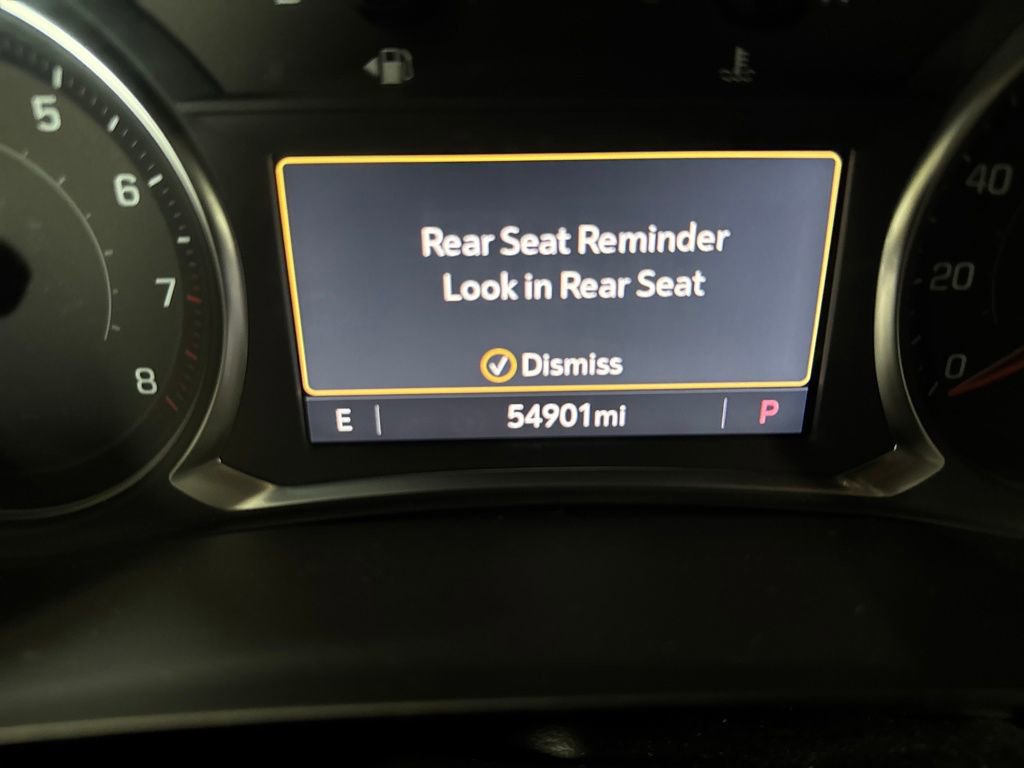 Used 2023 Chevrolet Traverse LT image 17