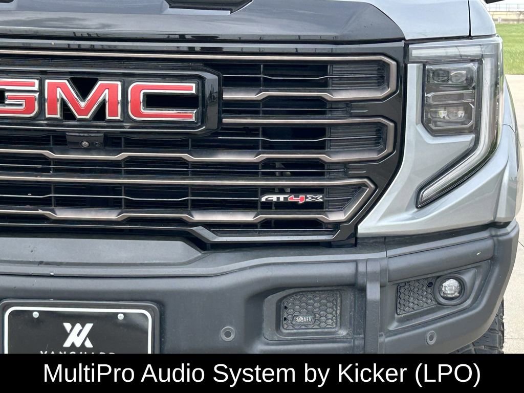 Used 2023 GMC Sierra 1500 AT4X image 4