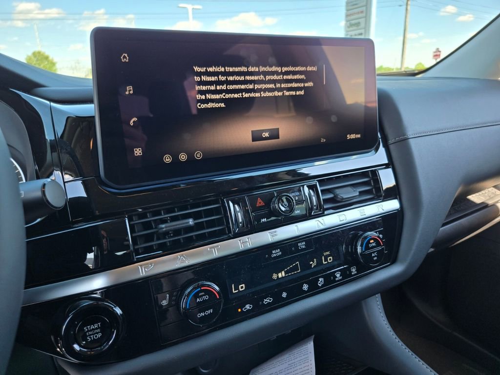 New 2026 Nissan Pathfinder SV AWD/4WD image 7