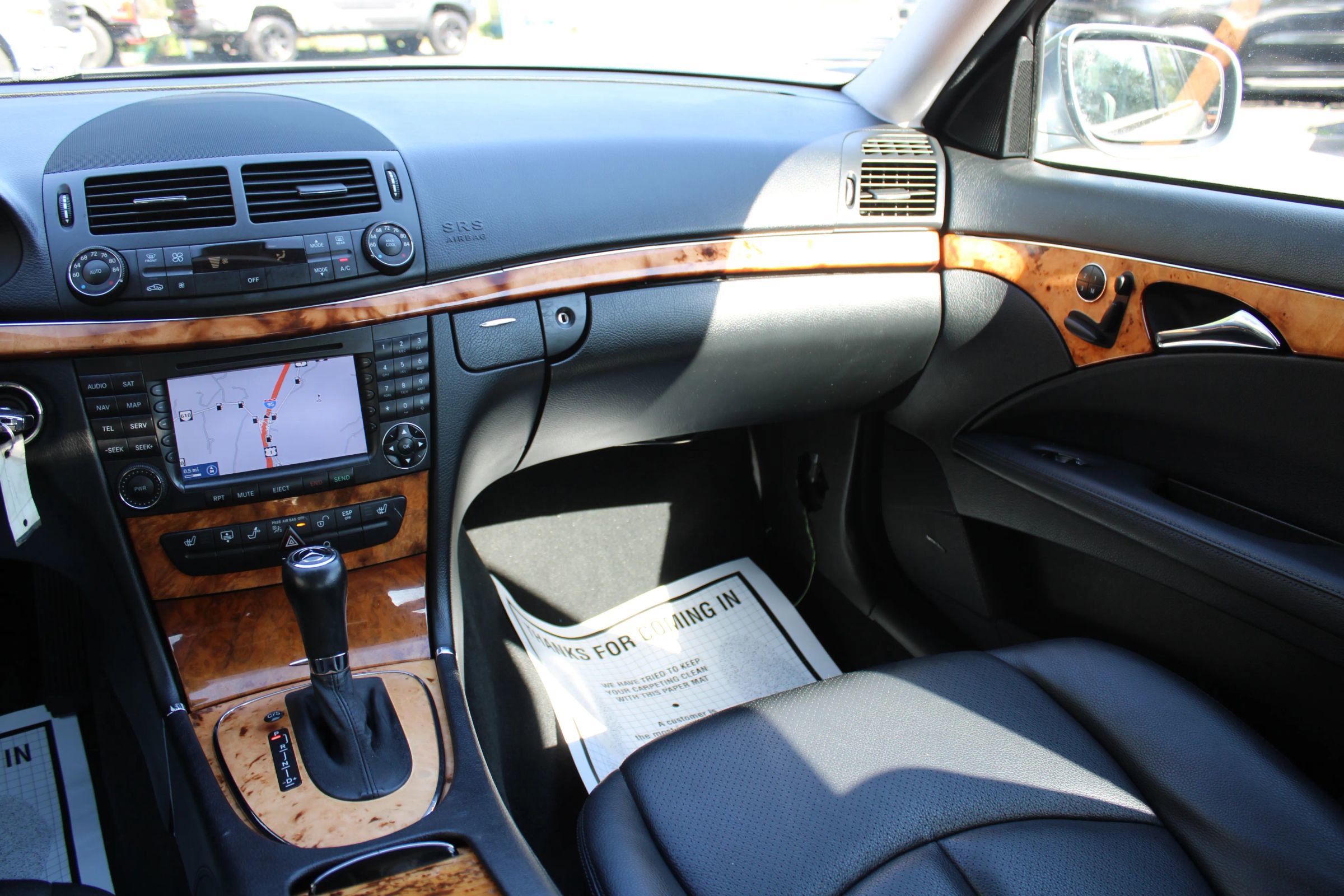 Used 2008 Mercedes-Benz E 350 4MATIC Sedan image 15
