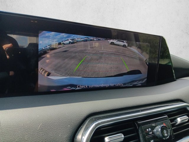 Used 2025 Nissan Armada SV RWD image 13