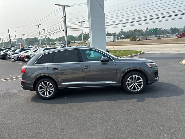 Used 2025 Audi Q7 3.0T Premium Plus AWD/4WD image 5