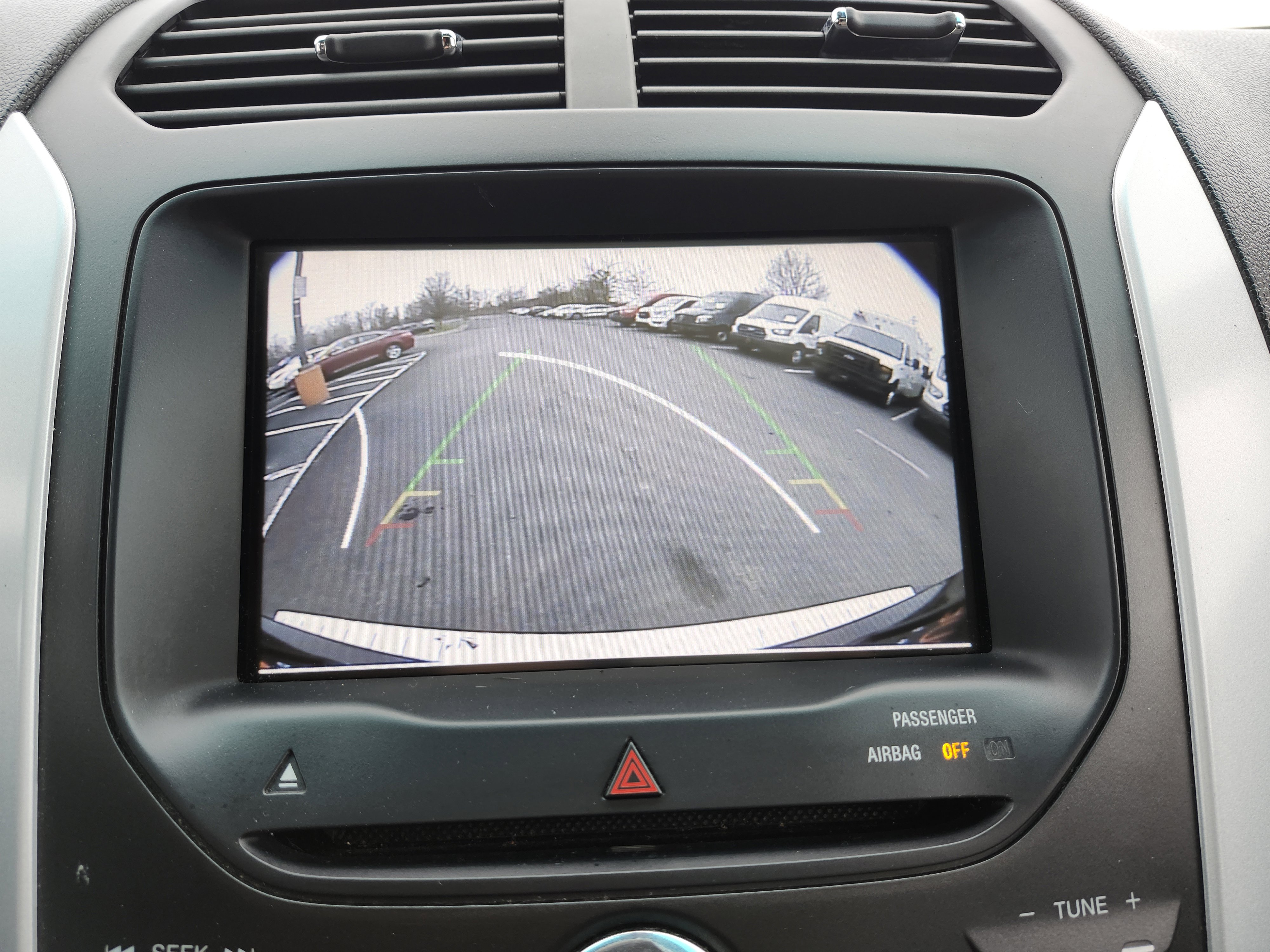 Used 2013 Ford Explorer XLT image 8