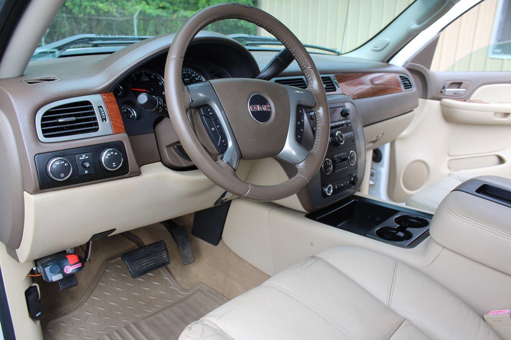 Used 2008 GMC Sierra 1500 SLT w/ SLT Preferred Package image 27