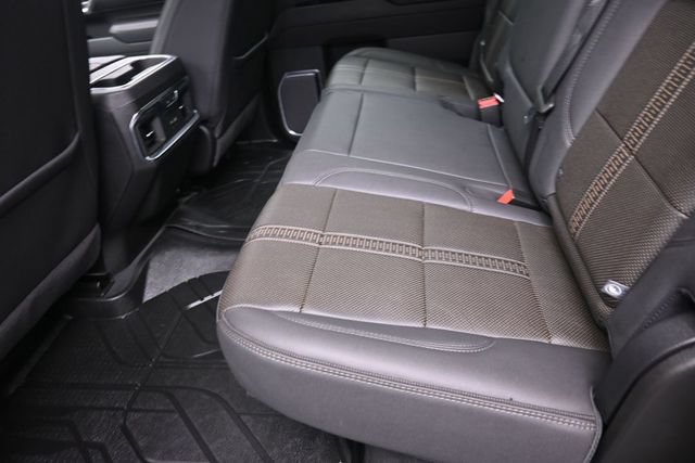 Used 2025 Chevrolet Silverado 2500 High Country w/ High Country Premium Package AWD/4WD image 21