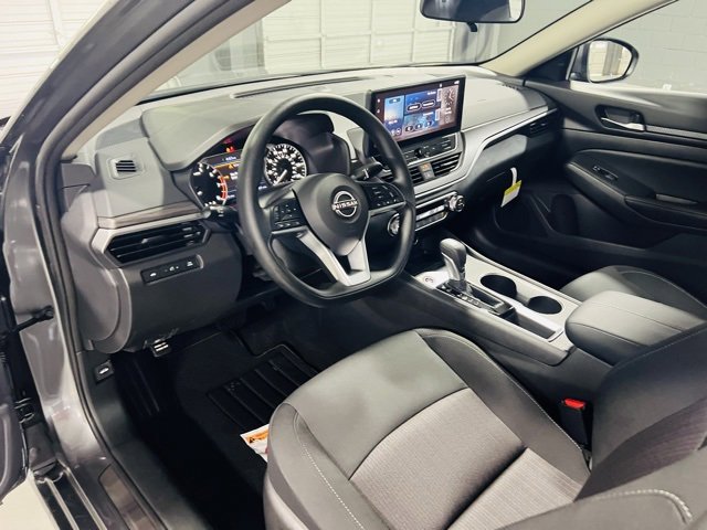 New 2025 Nissan Altima 2.5 SV w/ SV Special Edition Package image 22