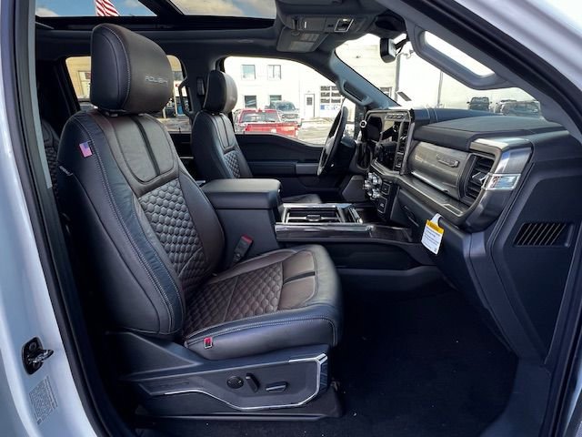 New 2024 Ford F350 Lariat w/ Lariat Ultimate Package image 16