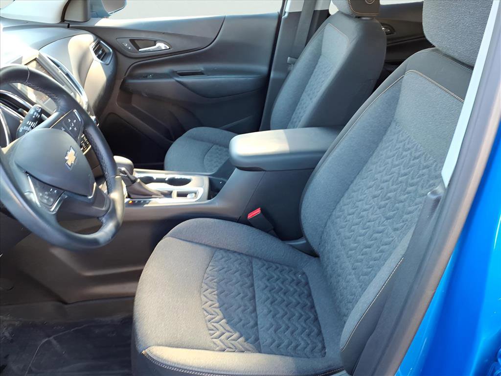Used 2024 Chevrolet Equinox LT w/ LPO, Floor Liner Package image 9