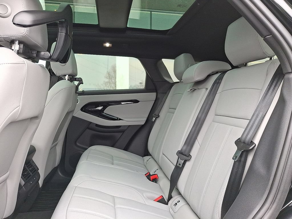 New 2026 Land Rover Range Rover Evoque S AWD/4WD image 5