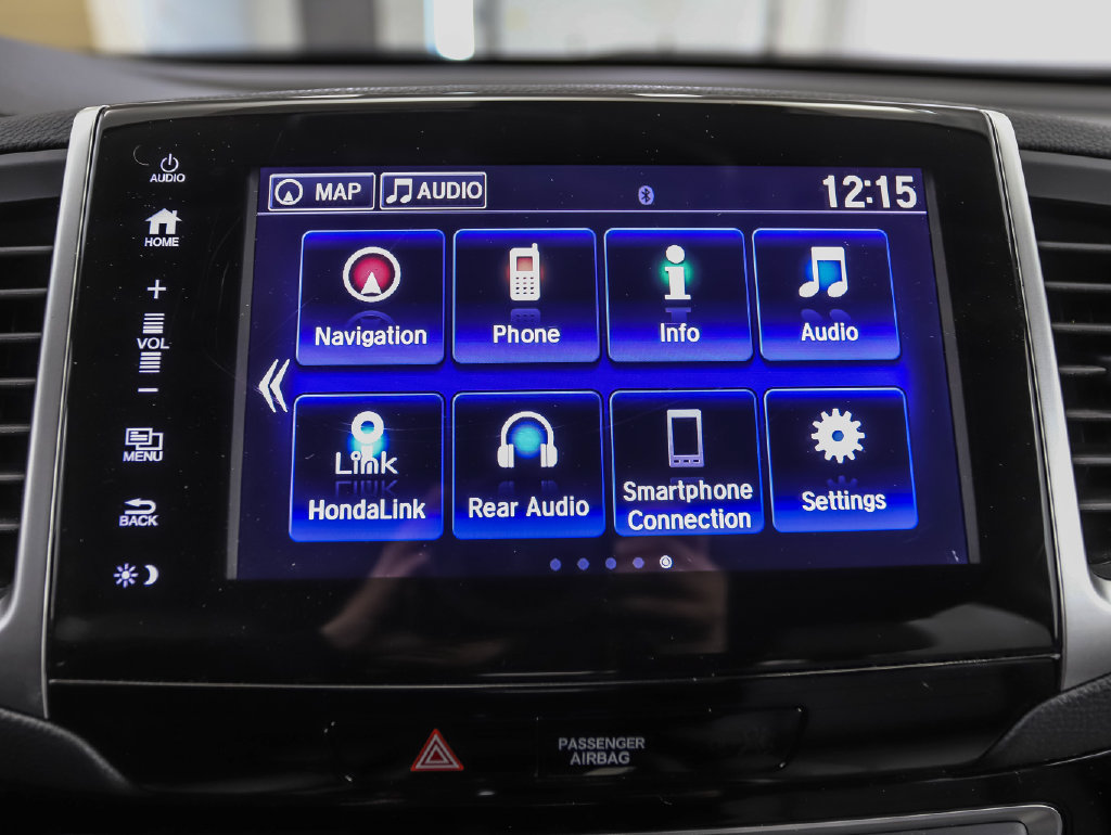 Used 2018 Honda Pilot Touring image 15