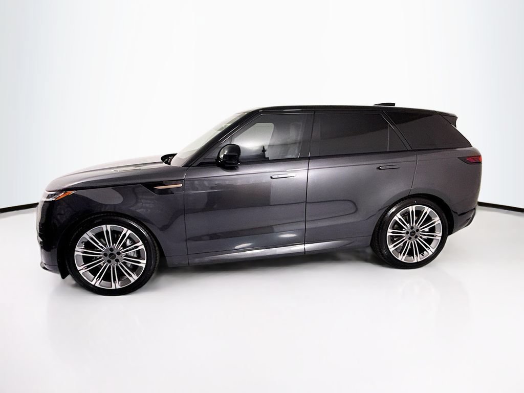 New 2026 Land Rover Range Rover Sport Dynamic SE AWD/4WD image 8