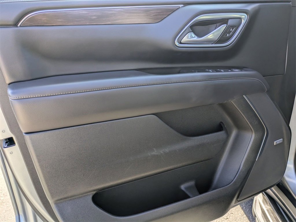 Used 2024 Chevrolet Tahoe LT image 11