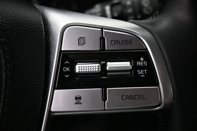 Used 2022 Kia Telluride LX AWD/4WD image 16
