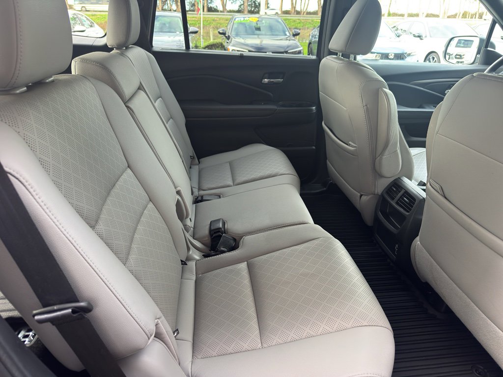 Used 2021 Honda Passport EX-L image 16