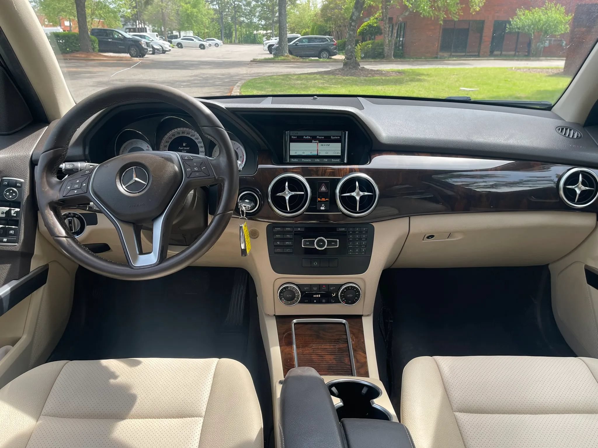 Used 2014 Mercedes-Benz GLK 250 BlueTEC 4MATIC image 16