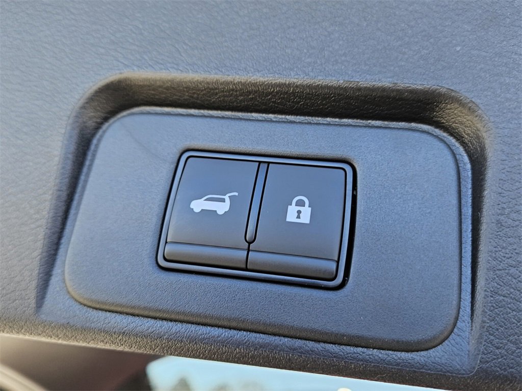 New 2026 Nissan Rogue SV image 10