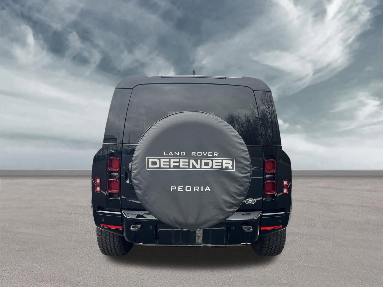 Certified 2023 Land Rover Defender 110 X-Dynamic SE AWD/4WD image 4
