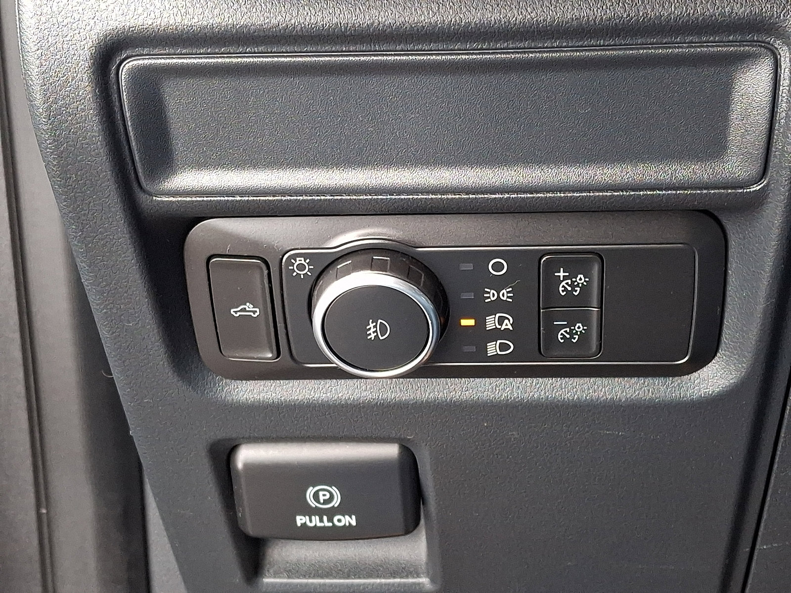 Certified 2022 Ford F150 XL w/ STX Appearance Package image 24