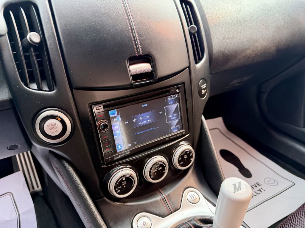 Used 2012 Nissan 370Z NISMO image 16