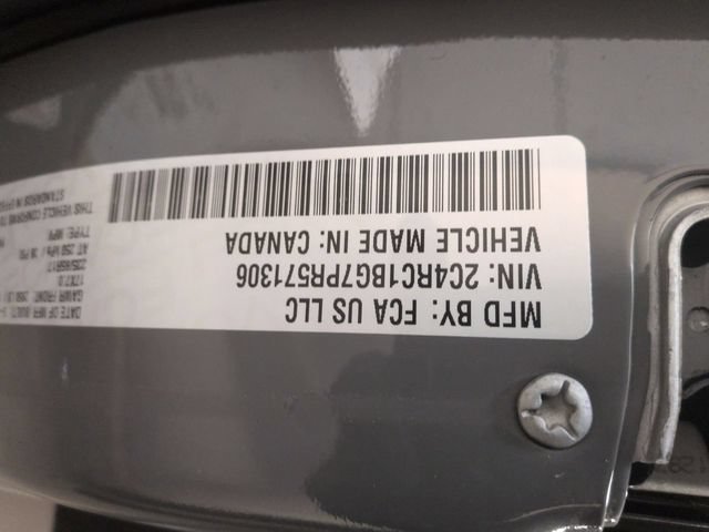 Used 2023 Chrysler Pacifica Touring-L FWD image 32