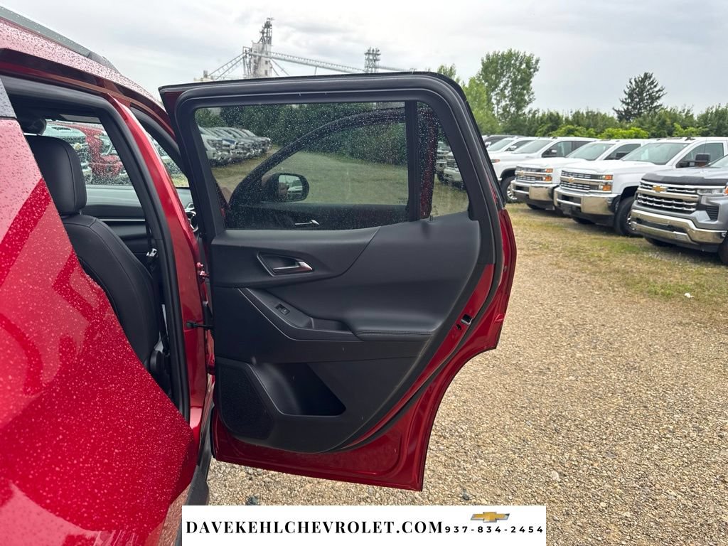 Used 2025 Chevrolet Equinox LT w/ Convenience Package II FWD image 21