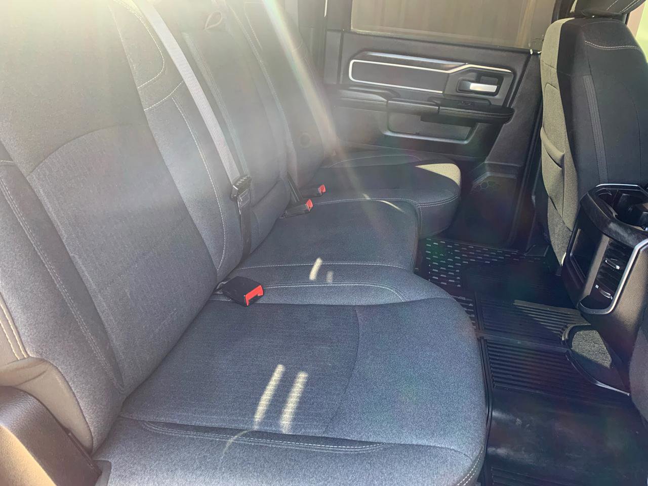 Used 2019 RAM 3500 Lone Star image 16