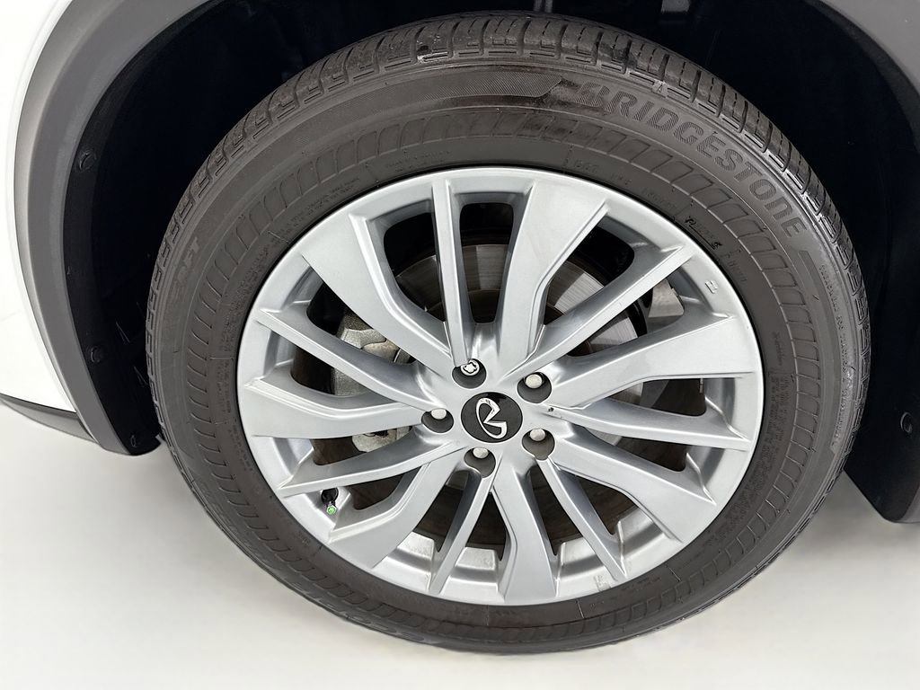 Used 2023 INFINITI QX50 Luxe AWD/4WD image 28