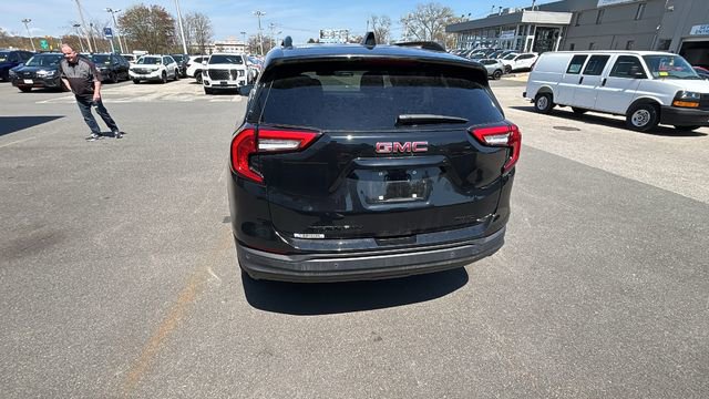 Used 2023 GMC Terrain SLE w/ Driver Convenience Package AWD/4WD image 6