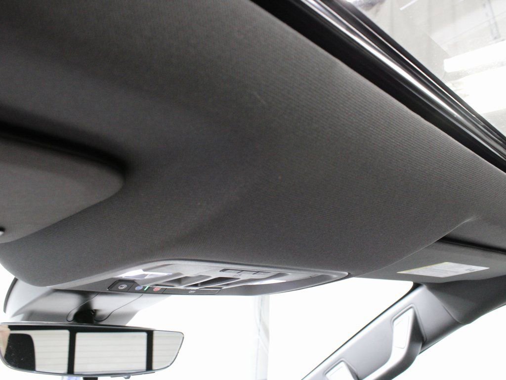 Used 2023 Chevrolet Silverado 1500 ZR2 image 29