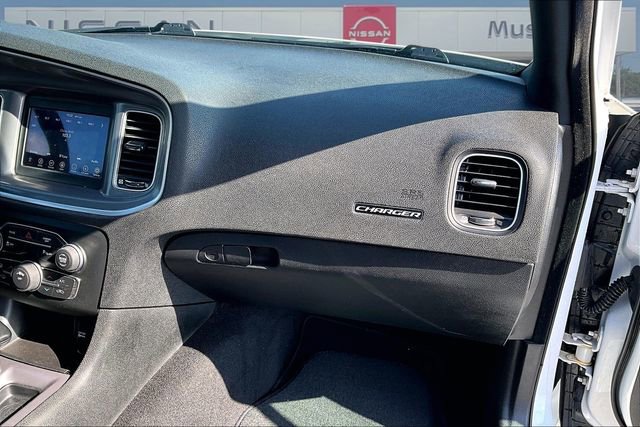 Used 2022 Dodge Charger SXT image 22
