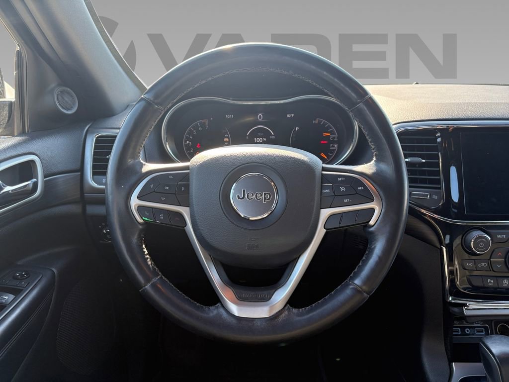 Used 2021 Jeep Grand Cherokee Laredo X image 12