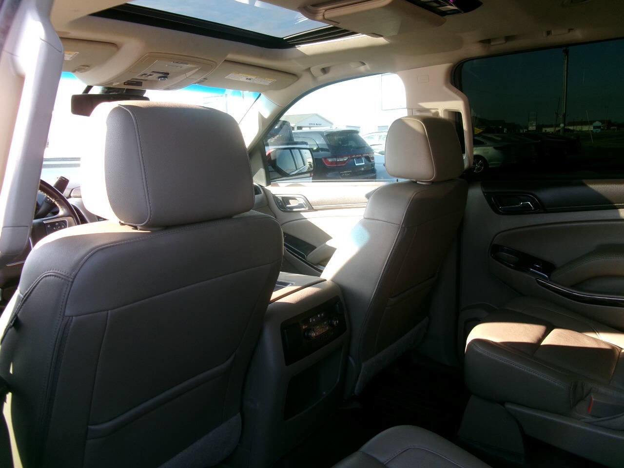 Used 2019 GMC Yukon XL SLT w/ Premium Edition image 23