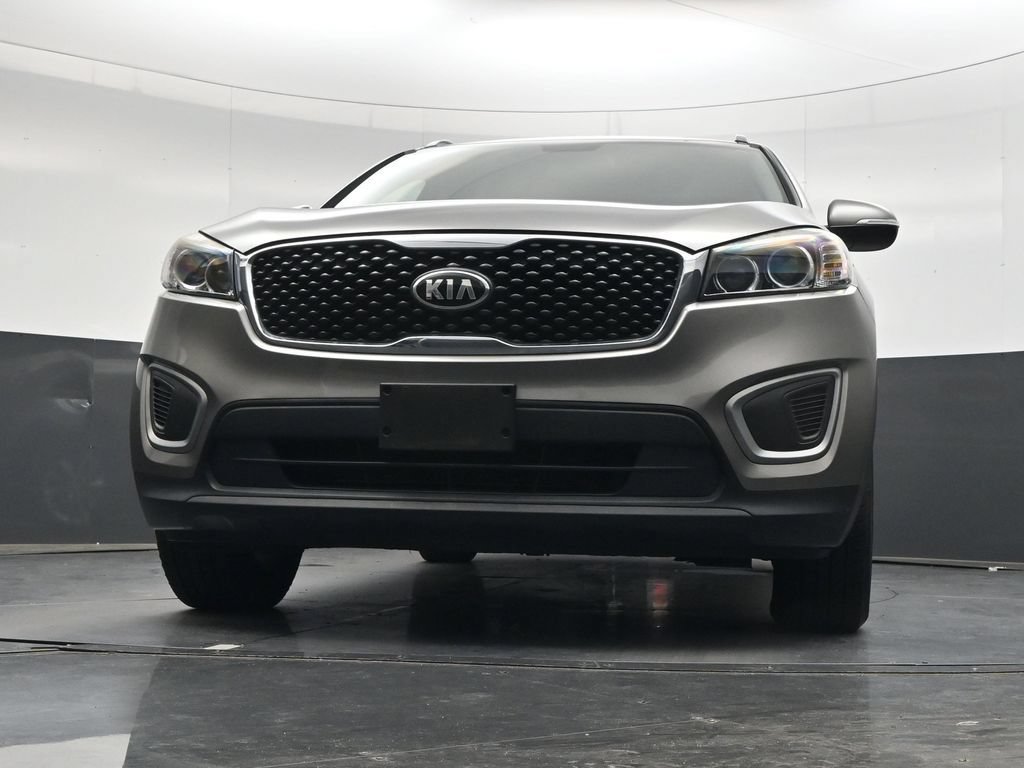 Used 2017 Kia Sorento AWD image 40