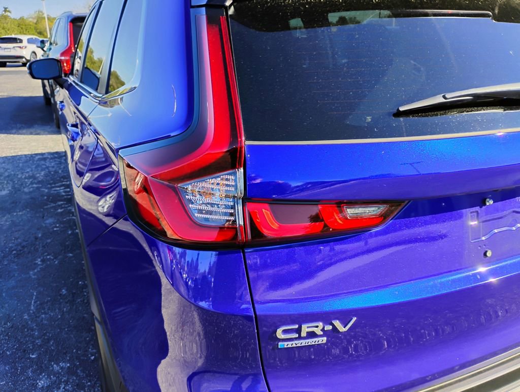 Used 2025 Honda CR-V Sport-L image 9