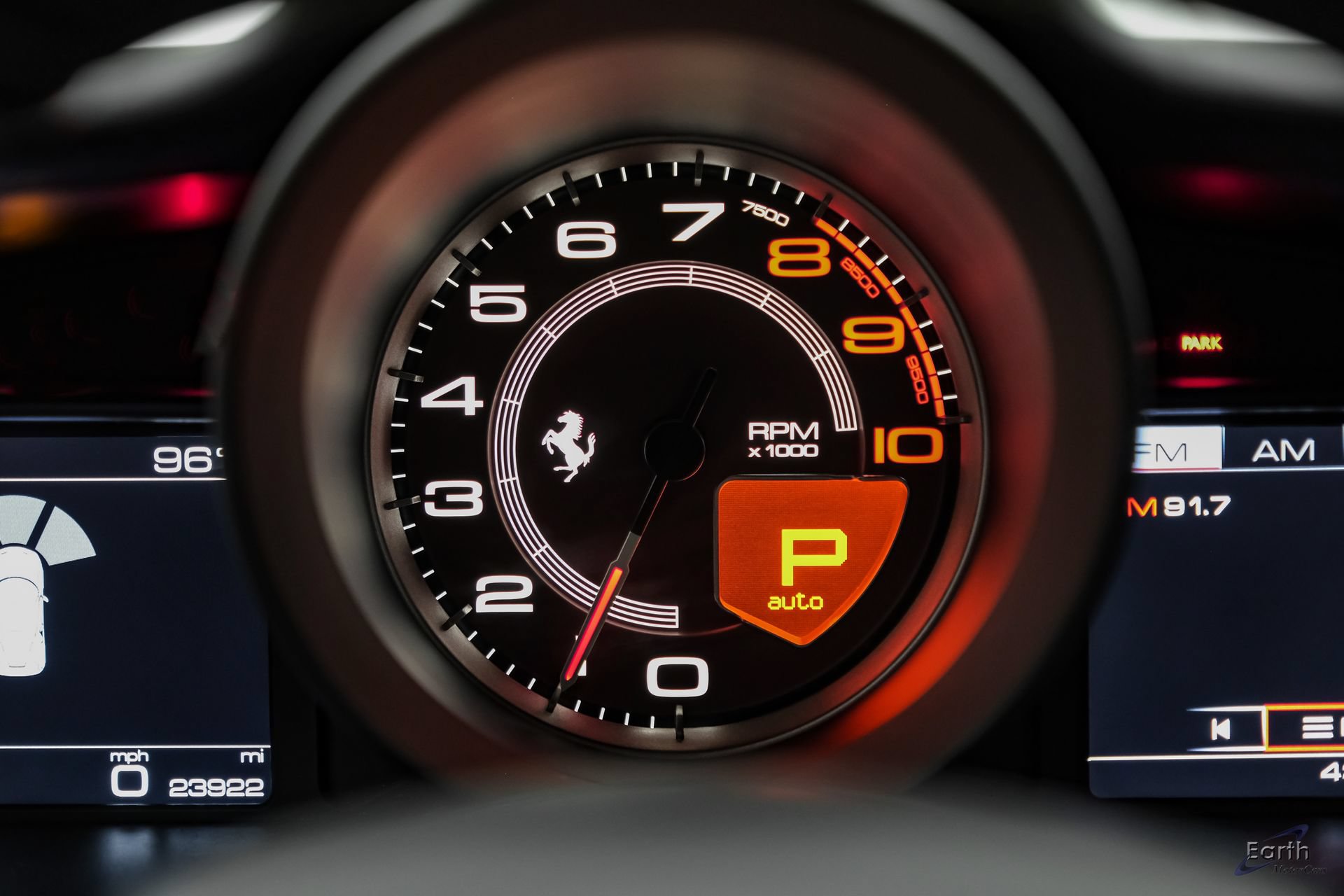 Used 2019 Ferrari 488 GTB RWD image 90