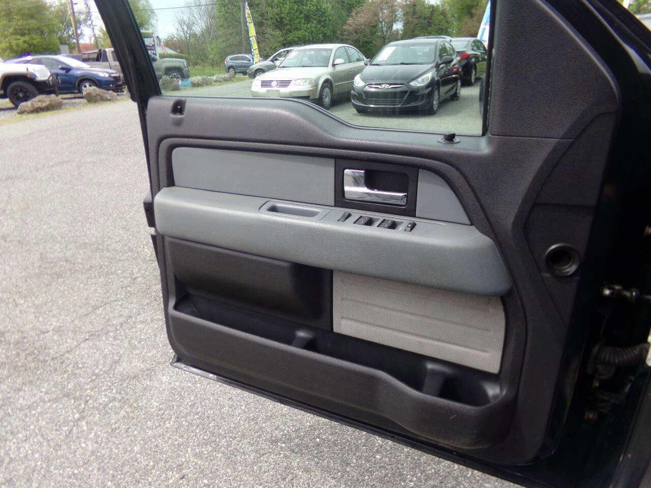 Used 2013 Ford F150 STX w/ Mid Equipment Group RWD image 32