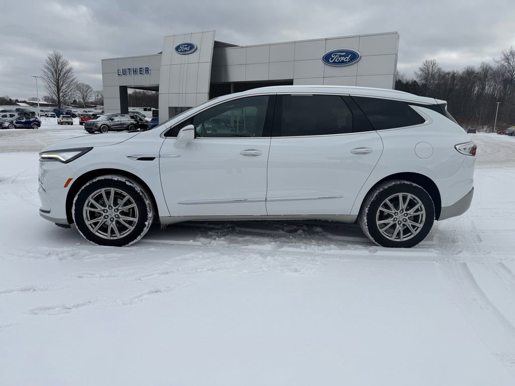 Used 2023 Buick Enclave Essence w/ Experience Buick Package image 2